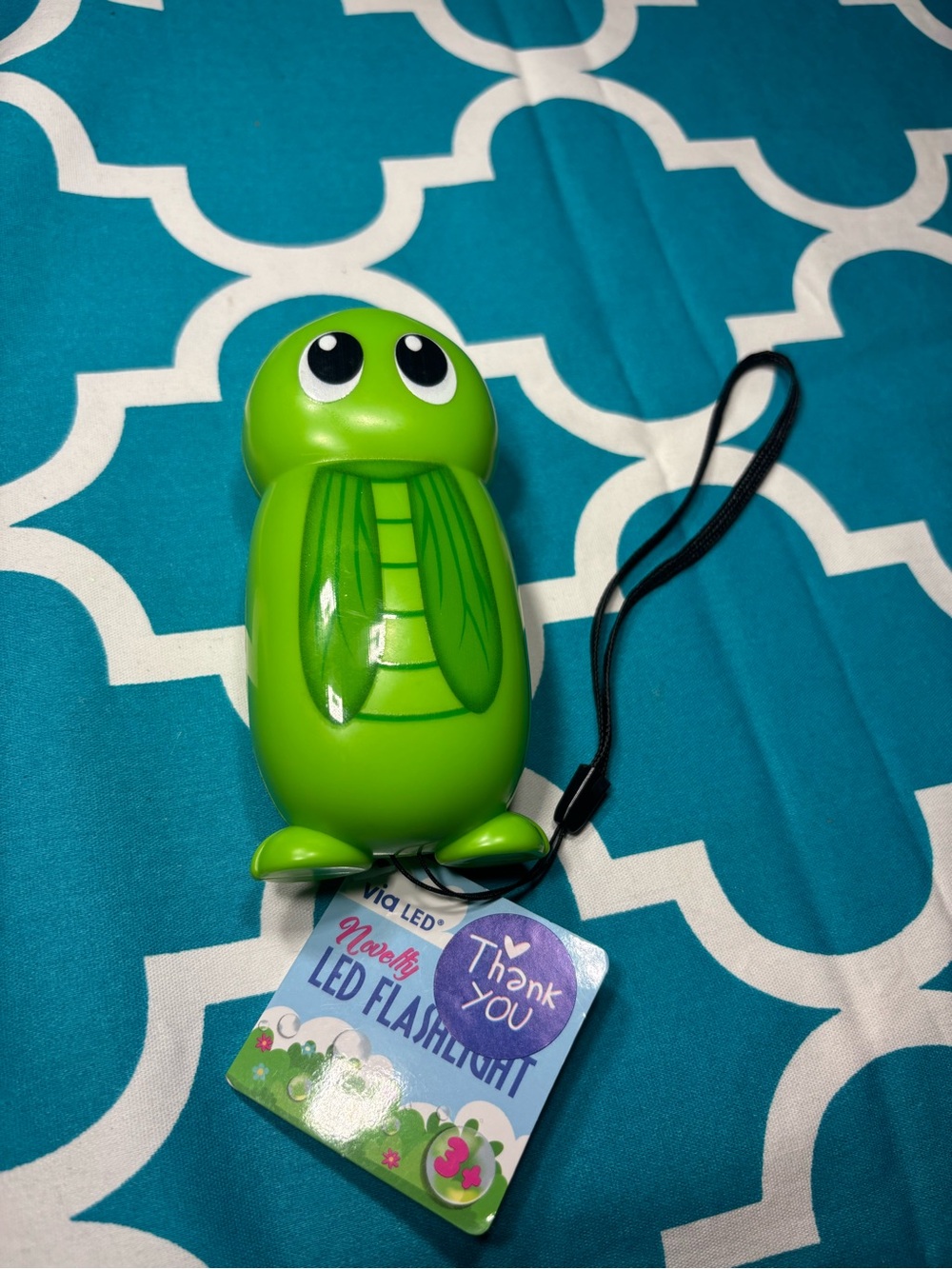 New Green Grasshopper Novelty LED Flashlight - Cute Grasshopper Design
